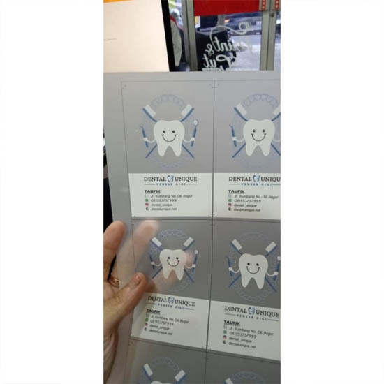 Kartu Nama Translucent - Transparan Buram- CMYK + White + Metallic Ink