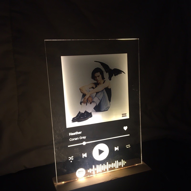 Cetak Akrilik Spotify Song - A6 + Kayu LED (UV Print)