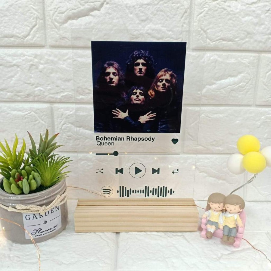 Cetak Akrilik Spotify Song - A6 + Kayu LED (UV Print)