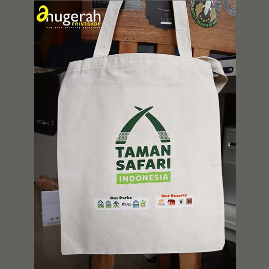 Tas Totebag Ukuran 25 x 35 cm