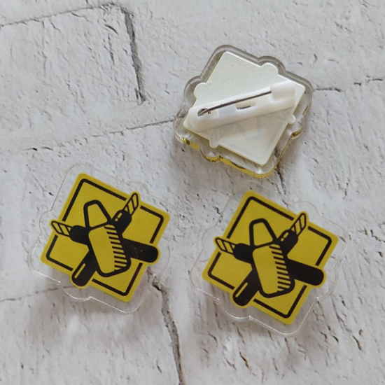 Pin Peniti Bahan Akrilik Custom